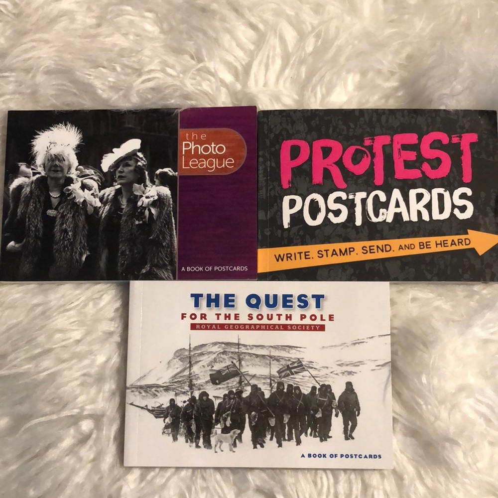 Set of 3 oversized postcard books